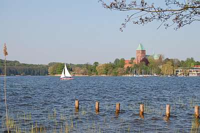 Der Ratzeburger See ist von Lübeck aus schnell erreicht